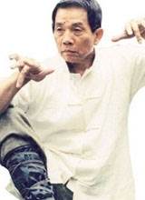 첥